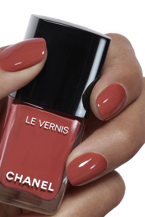 chanel nail polish fabuliste|chanel le vernis nails.